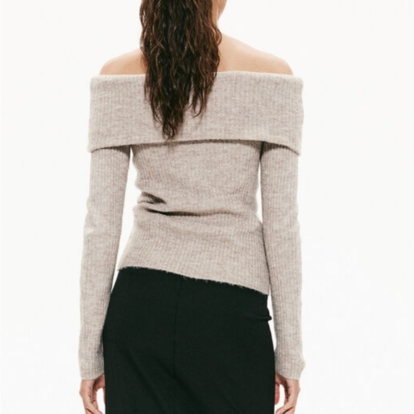 H&M Off-Shoulder Ribbed Sweater - Light Gray - Picture 3 of 10